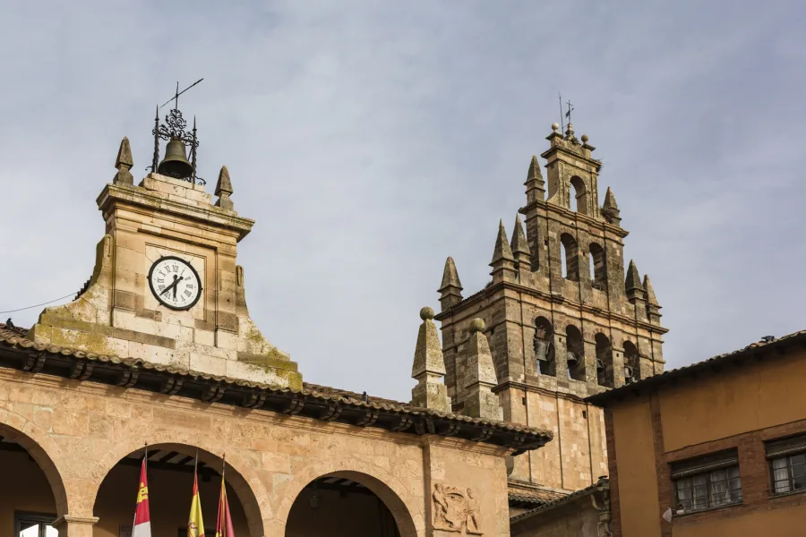 Iglesia de Ayllón Iglesia de Ayllón